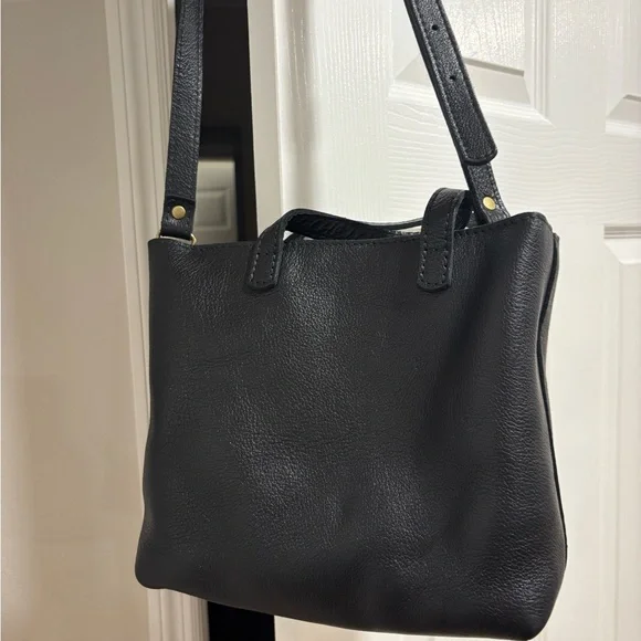 Portland Leather Black Tote Bag - Picture 3 of 4